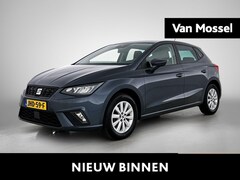 SEAT Ibiza - 1.0 EcoTSI Style Business Intense | Apple Carplay / Android Auto | Parkeersensoren | Stoel