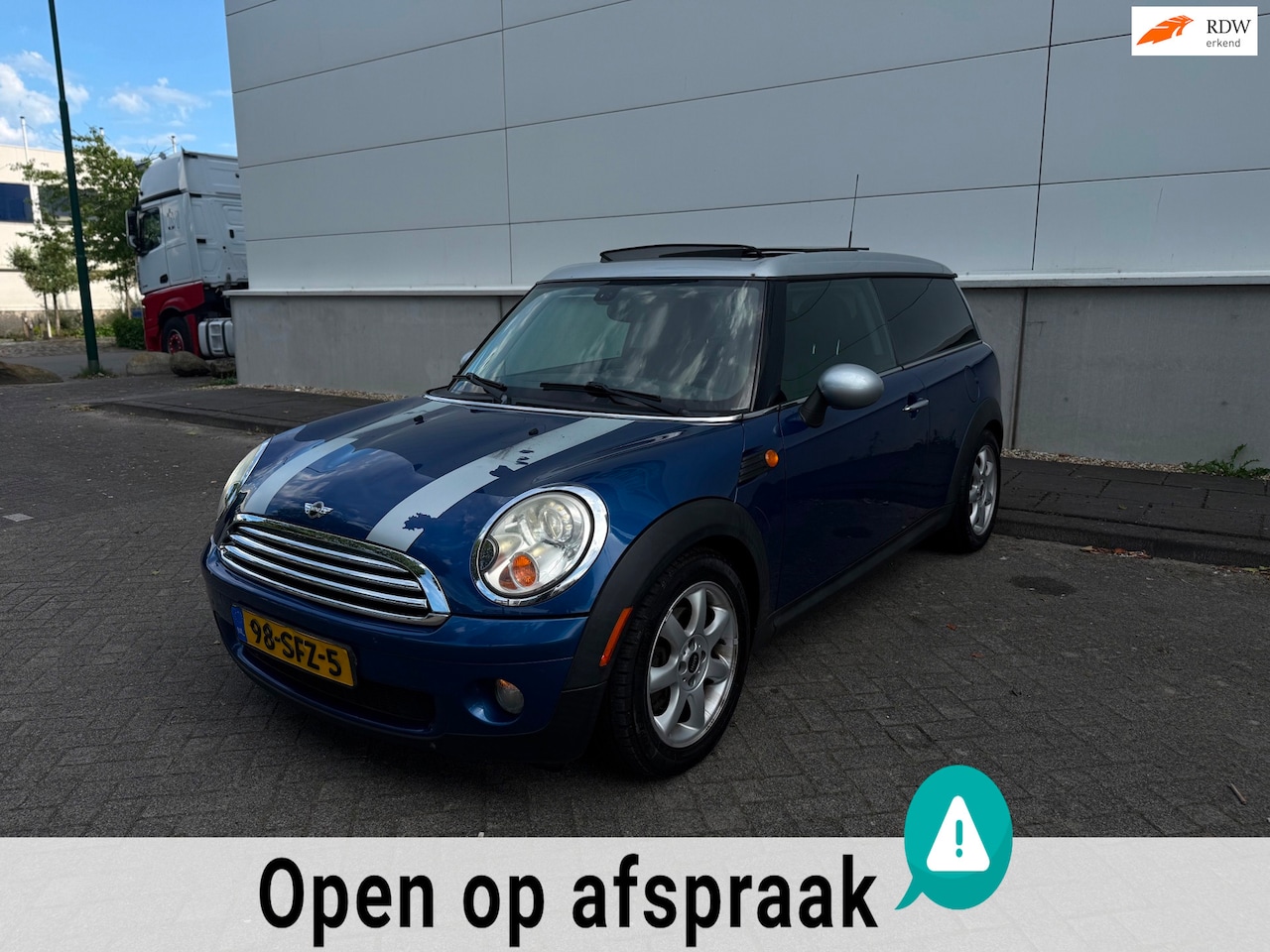 MINI Clubman - 1.6 Cooper Chili PANO/XENON/LEER/AUT/CRUISE/AIRCO - AutoWereld.nl