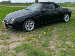 Alfa Romeo Spider - 2.0-16V T.Spark Cabriolet
