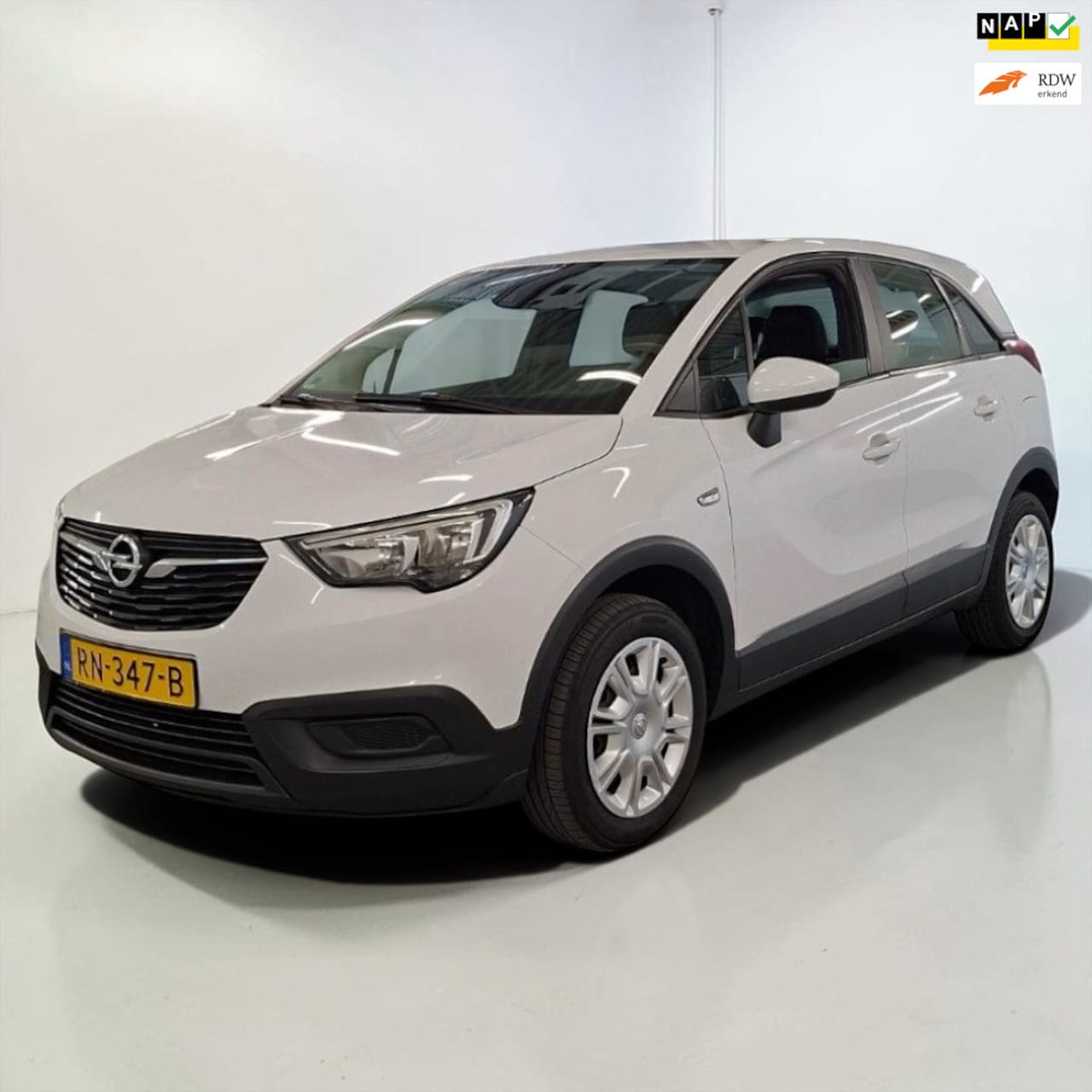 Opel Crossland X - 1.2 Turbo Online Edition 1e eigenaar Dealer ondehrouden - AutoWereld.nl