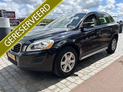 Volvo XC60 - 2.0 T5 Kinetic navigatie leer airco/ecc