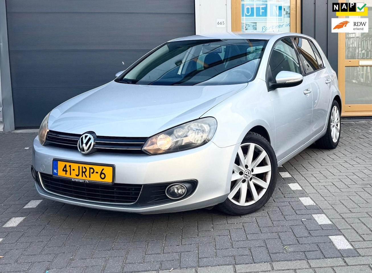 Volkswagen Golf - 1.4 TSI Highline-automaat- - AutoWereld.nl