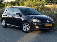 Volkswagen Golf - 1.2 TSI Highline BlueMotion R-LINE NAVI AIRCO STOELVERW LED 6-BAK PDC HALF LEDER