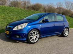 Opel Corsa - 1.4-16V Sport OPC-Line