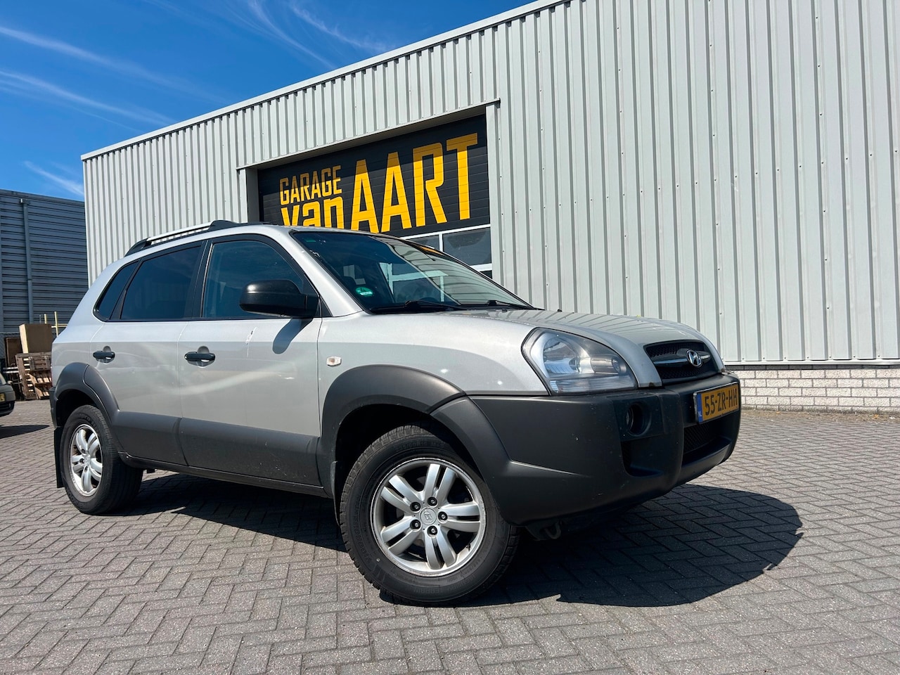 Hyundai Tucson - 2.0i Active | AIRCO | NAP | TREKHAAK | - AutoWereld.nl
