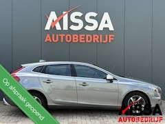 Volvo V40 - 2.0 D2 Business Sport R-Design STOELVW CRUISE BLUETOOTH TREKHAAK NAVI CLIMA XENON