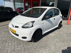 Toyota Aygo - 1.0 5-deurs NIEUWE APK Stuurbekrachtiging