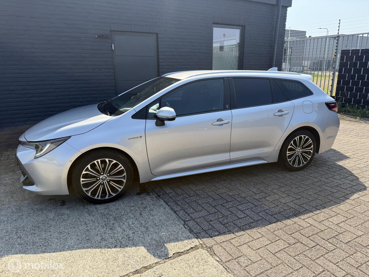Toyota Corolla Touring Sports - 2.0 Hybrid GR-Sport 2.0 Hybrid GR-Sport - AutoWereld.nl
