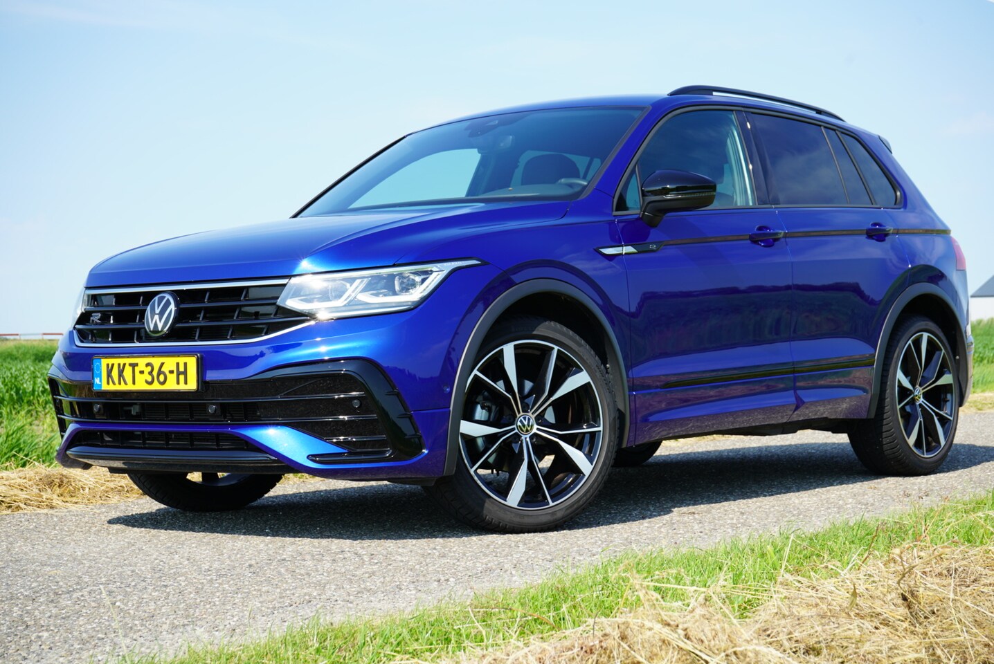 Volkswagen Tiguan - 1.5 TSI R-Line - AutoWereld.nl