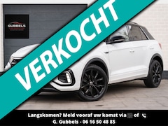 Volkswagen T-Roc - 1.5 TSI 3x R-Line Black Style | Keyless | Camera | IQ Light