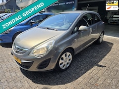 Opel Corsa - 1.2-16V Edition | 2E EIGENAAR | 12MND GARANTIE | AIRCO | ELEC RAMEN |