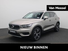 Volvo XC40 - 1.5 T4 Recharge Inscription | Automaat | Panoramadak | Trekhaak | Harman Kardon | Apple Ca