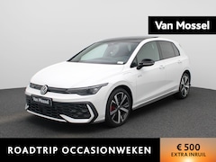 Volkswagen Golf - 1.5 eHybrid GTE 272 PK | DEMO | PANORAMADAK | 360 CAMERA | HEAD-UP | SFEERVERLICHTING | ST