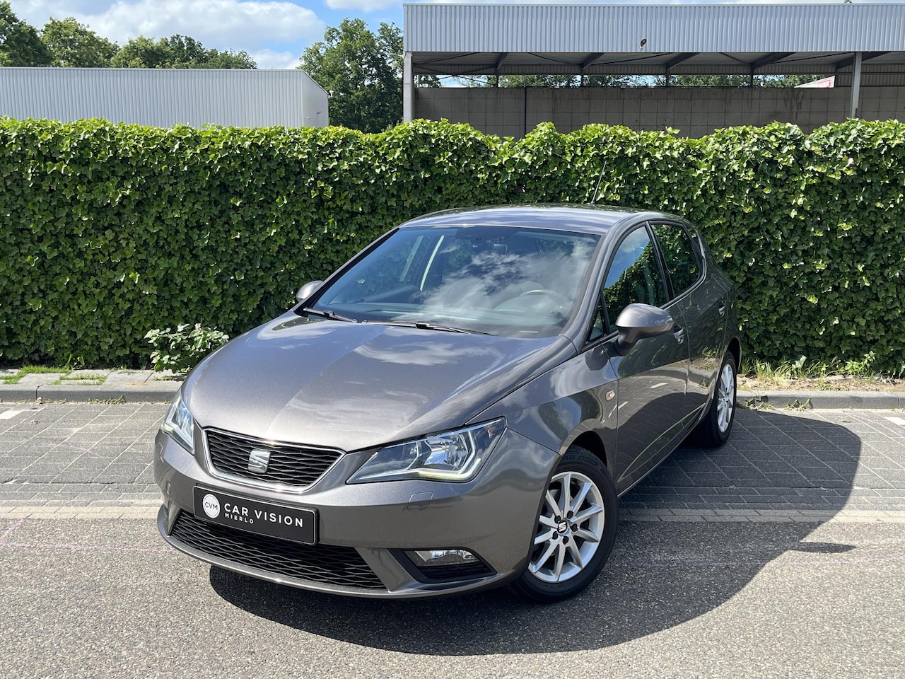 SEAT Ibiza - 1.0 TSI Style * Carplay * Navi * *NAP * Garantie - AutoWereld.nl