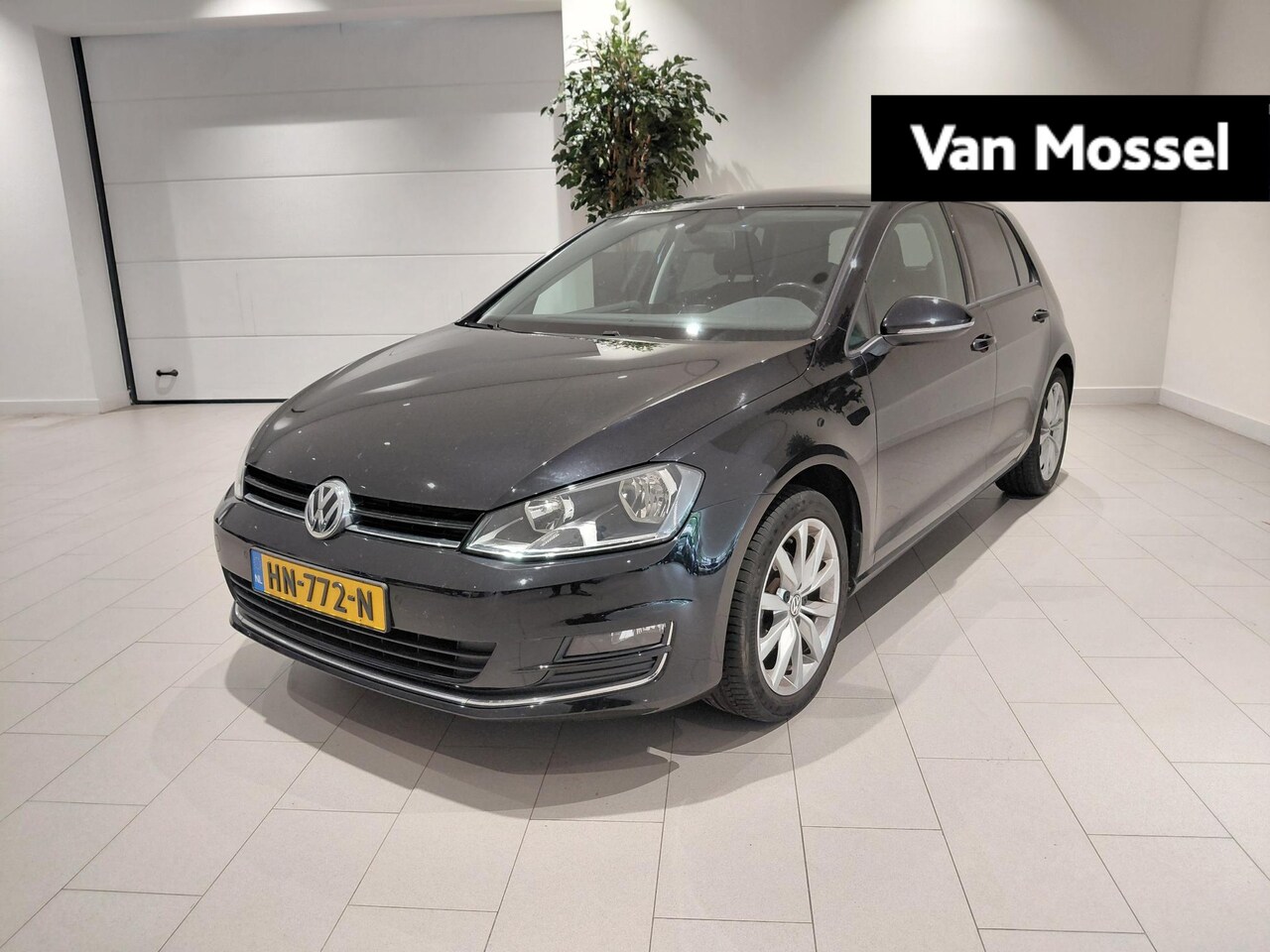 Volkswagen Golf - 1.2 TSI Highline Airco | Lichtmetalen Velgen | Trekhaak | Buitenspiegels Elektrisch Verste - AutoWereld.nl