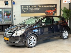 Opel Corsa - 1.4-16V Cosmo CRUISE|HALF LEER|TREKHAAK|ELEK RAAM