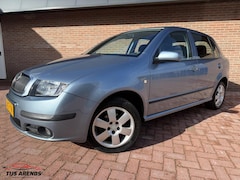 Skoda Fabia - 1.4-16V Elegance|AIRCO|CRUISE|ELEK PAKK|TREKHAAK