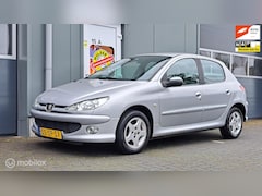 Peugeot 206 - 1.4 Air-line 3