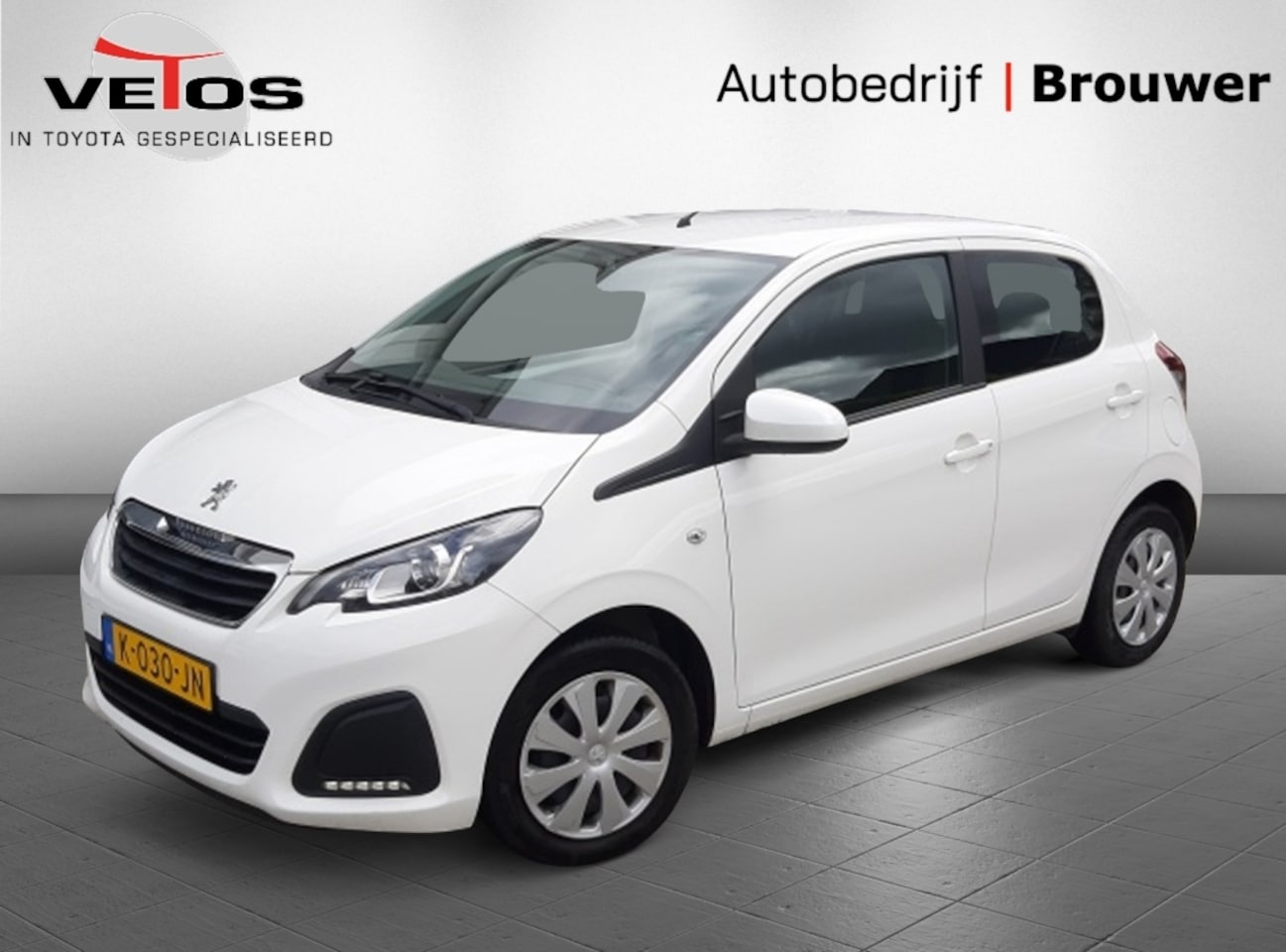 Peugeot 108 - 1.0 e-VTi Active Airco/Navigatie/Parkeersensoren - AutoWereld.nl