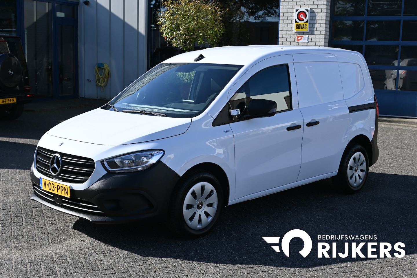Mercedes-Benz Citan - 110 CDI L1 Pro 2 Schuifdeuren, Camera, Apple Carplay/Android Auto - AutoWereld.nl