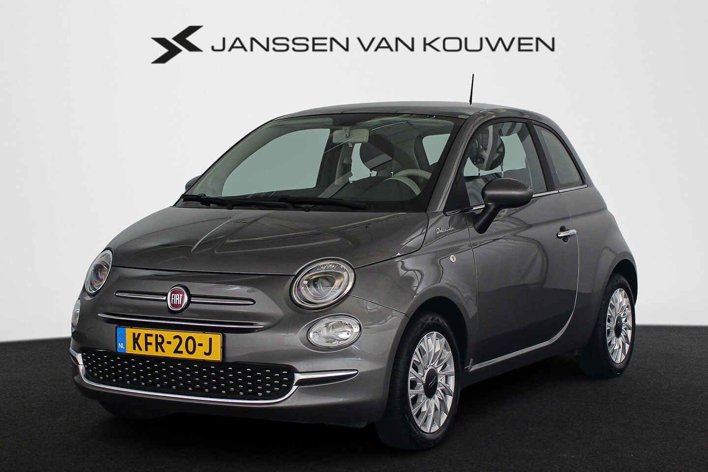 Fiat 500 - 1.0 Hybrid Dolcevita Panoramadak Apple CarPlay Parkeersensoren - AutoWereld.nl