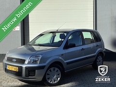 Ford Fusion - 1.4-16V Champion airco / trekhaak / nieuwe apk