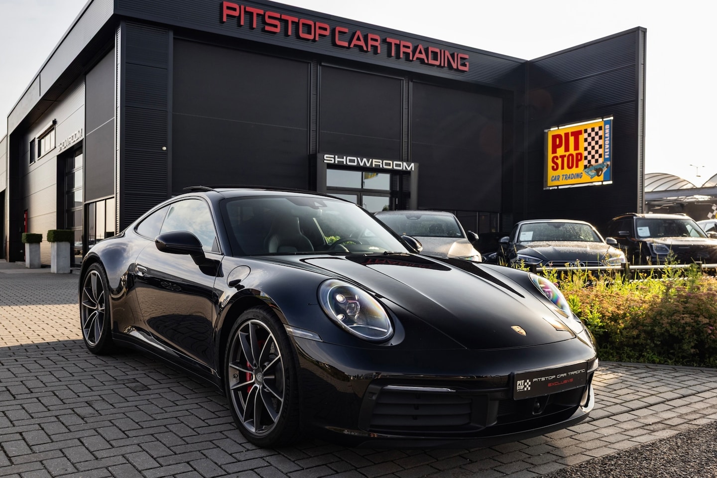 Porsche 911 - 992 3.0 Carrera 4S, Pano, Chrono, Bose, Sportuitlaat, Sportstoelen! - AutoWereld.nl