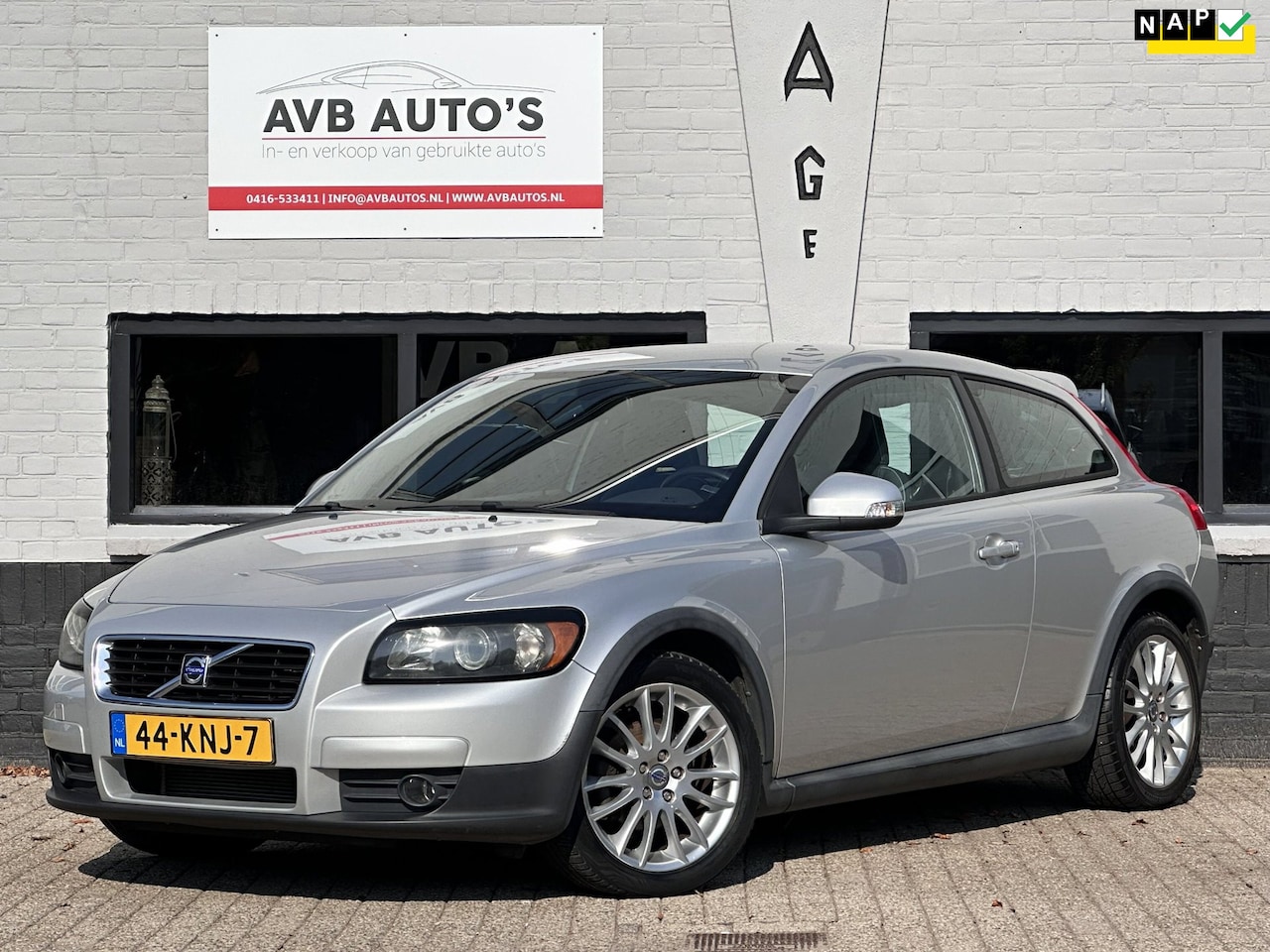 Volvo C30 - 1.8 Sport Clima Cruise Control Trekhaak PDC - AutoWereld.nl