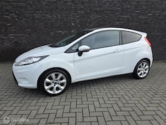 Ford Fiesta - 1.25 Titanium|Sportief|Airco|Aux|Netjes|