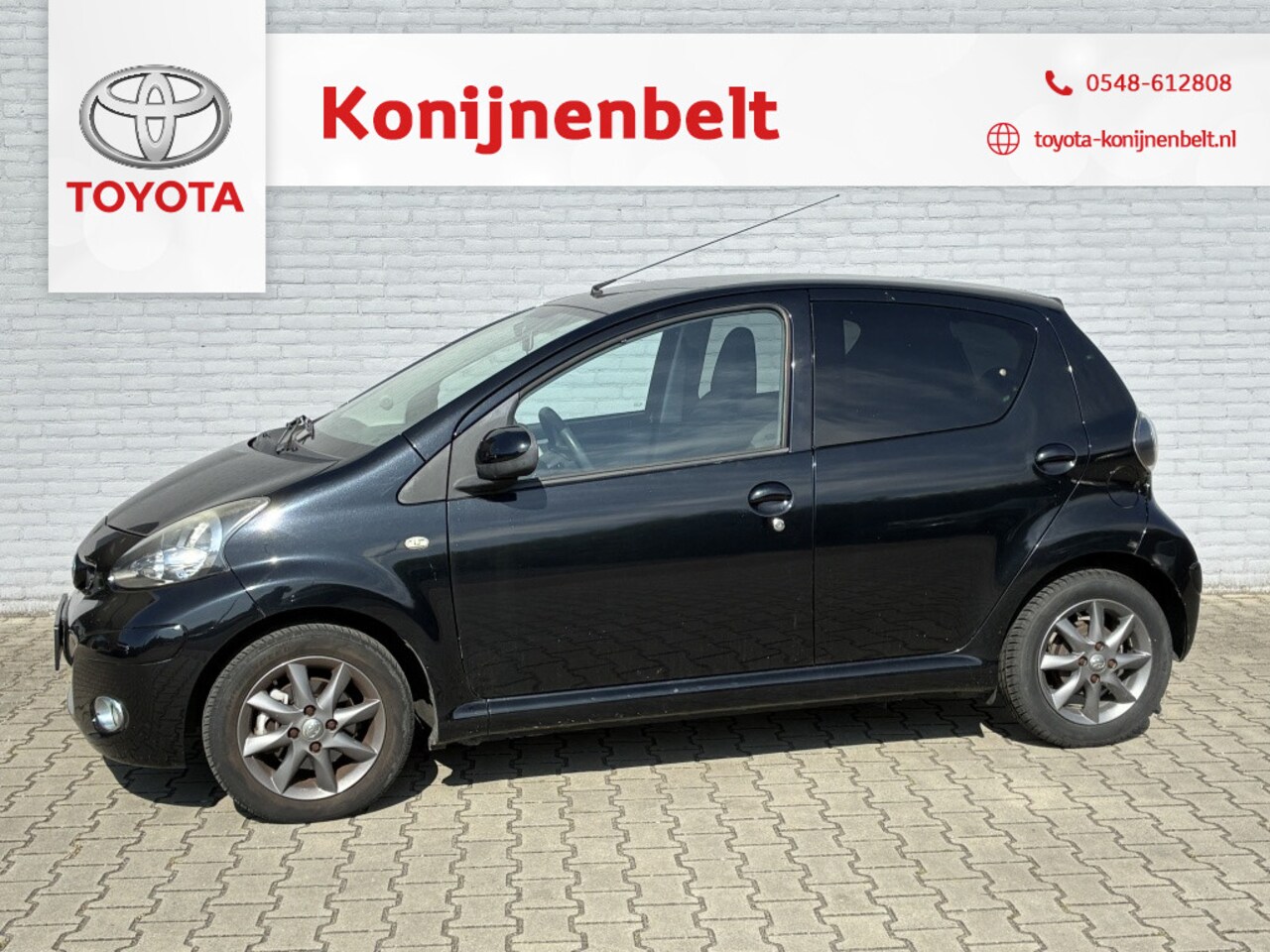 Toyota Aygo - 1.0-12V Dynamic Navigator 5-deurs | NL auto | Navi | LMV - AutoWereld.nl