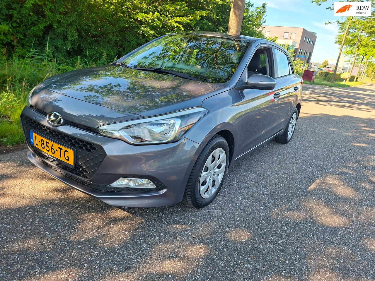 Hyundai i20 - 1.2 HP i-Motion Comfort heel mooi - AutoWereld.nl