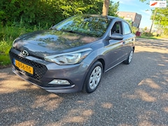 Hyundai i20 - 1.2 HP i-Motion Comfort heel mooi