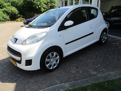 Peugeot 107 - 1.0-12V Sublime Nette Auto IJskoude Airco