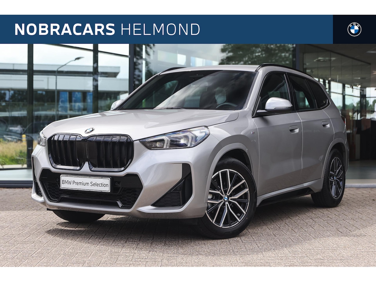 BMW X1 - sDrive18i M Sport Automaat / Sportstoelen / Achteruitrijcamera / Adaptieve LED / M Adaptie - AutoWereld.nl