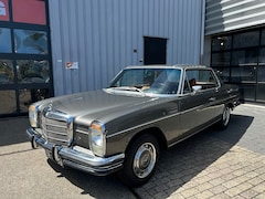Mercedes-Benz 200-280 (W115) - 250 C|Leder|Automaat|Radio