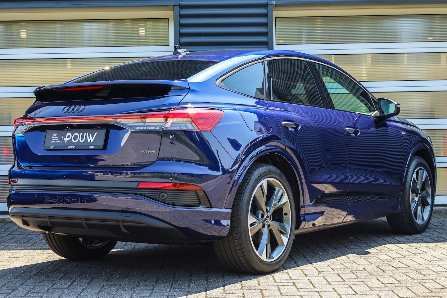 Audi Q4 Sportback e-tron - 45 quattro S Edition Competition 82 kWh | Velgen 20'' | Sfeerverlichting | Trekhaak Uitkla - AutoWereld.nl