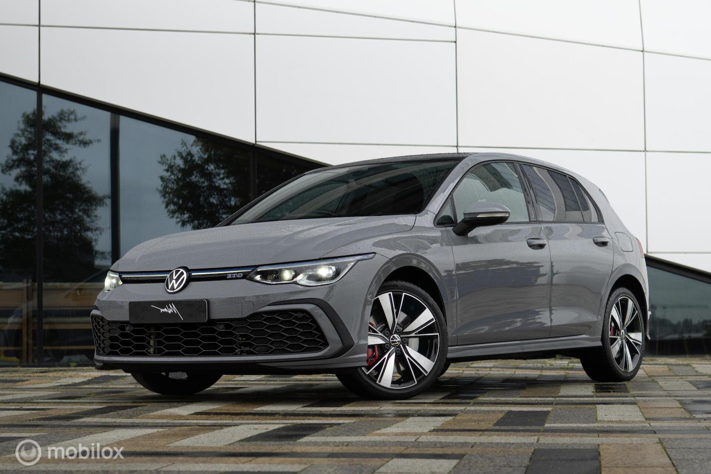 Volkswagen Golf - 1.4 eHybrid GTE |Pano |HUD |ACC |Trekhaak - AutoWereld.nl