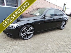 BMW 3-serie - 318i Exe Aut. M-Pakket Schuif-/kanteldak NAP Gr-Navi, Leer, 19"Lmv, Stoelverw, Enz Enz MAR
