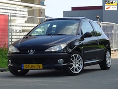 Peugeot 206 - 1.6-16V XS Premium NAP/PANORAMADAK/LEER/CARPLAY