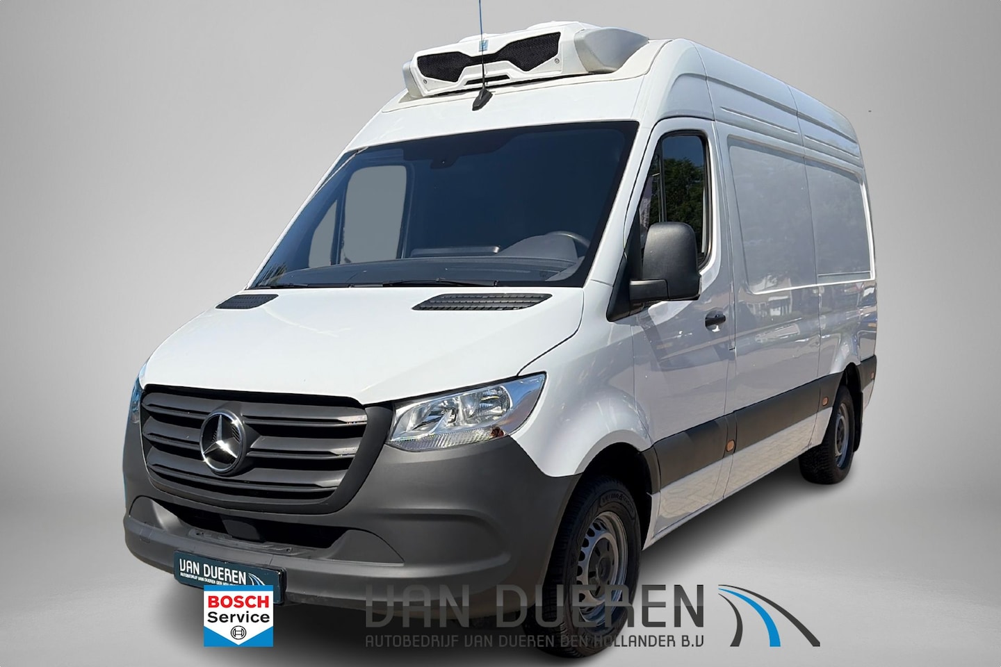 Mercedes-Benz Sprinter - 315 L2H2 RWD Koel/Vries, Dag/Nacht, 2 Compartimenten - AutoWereld.nl