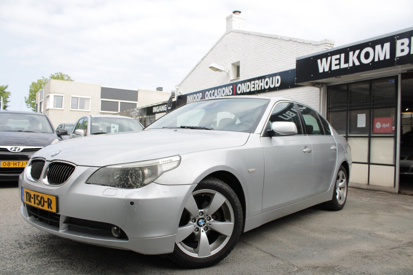 BMW 5-serie - 525i / Navi / Automaat / Stoelmemory / CruiseControl - AutoWereld.nl