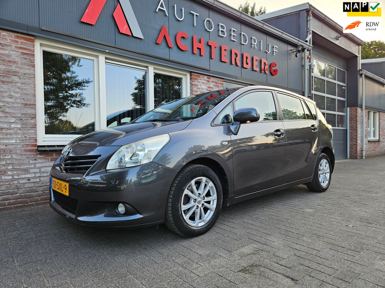 Toyota Verso - 1.8 VVT-i Aspiration Automaat! Trekhaak! Camera! Airco/Clima! Cruise Control! NAP! Dealer - AutoWereld.nl