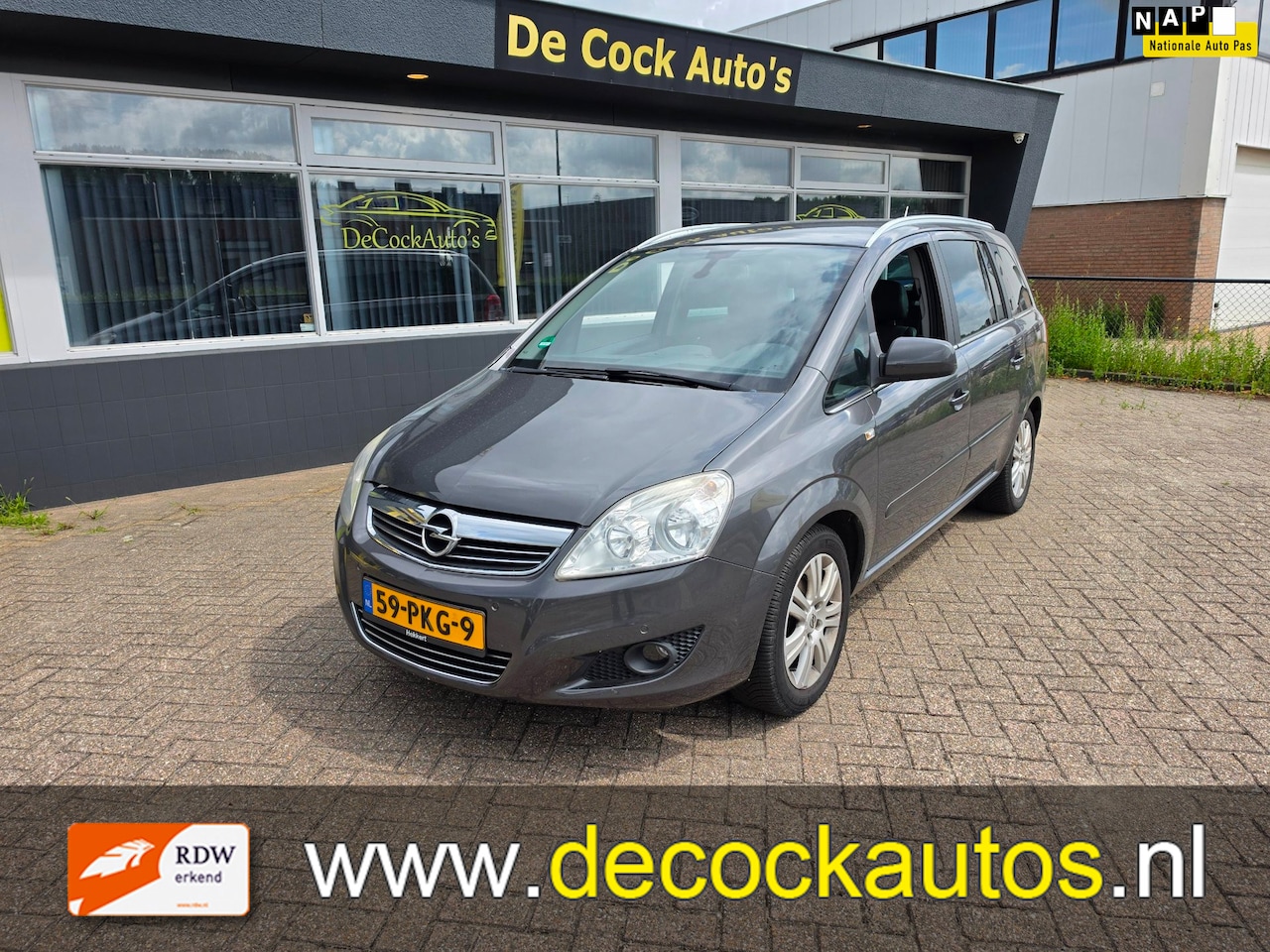 Opel Zafira - 1.8 Cosmo 1.8 Cosmo - AutoWereld.nl