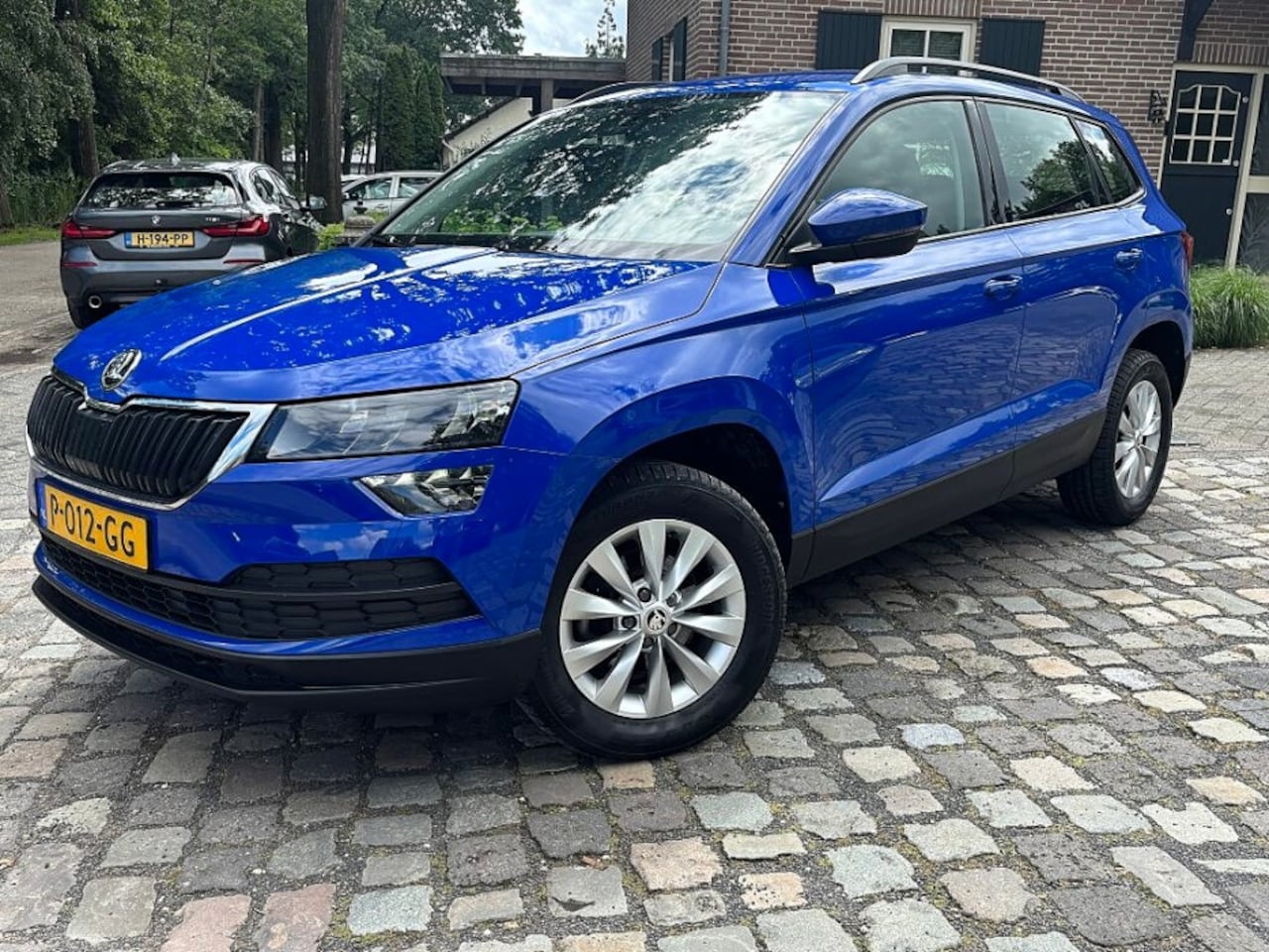 Skoda Karoq - 1.0 TSI Bns Ed,nav,ecc,lmv - AutoWereld.nl