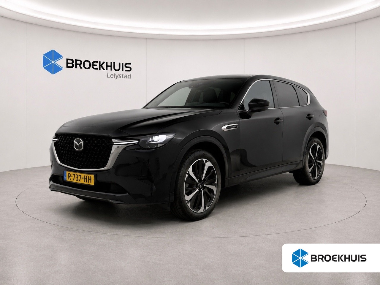 Mazda CX-60 - 2.5 e-SKYACTIV PHEV 327PK TAKUMI AUTOMAAT / NAVI / LEDER / CLIMA / FULL-LED / PDC / 20" LM - AutoWereld.nl