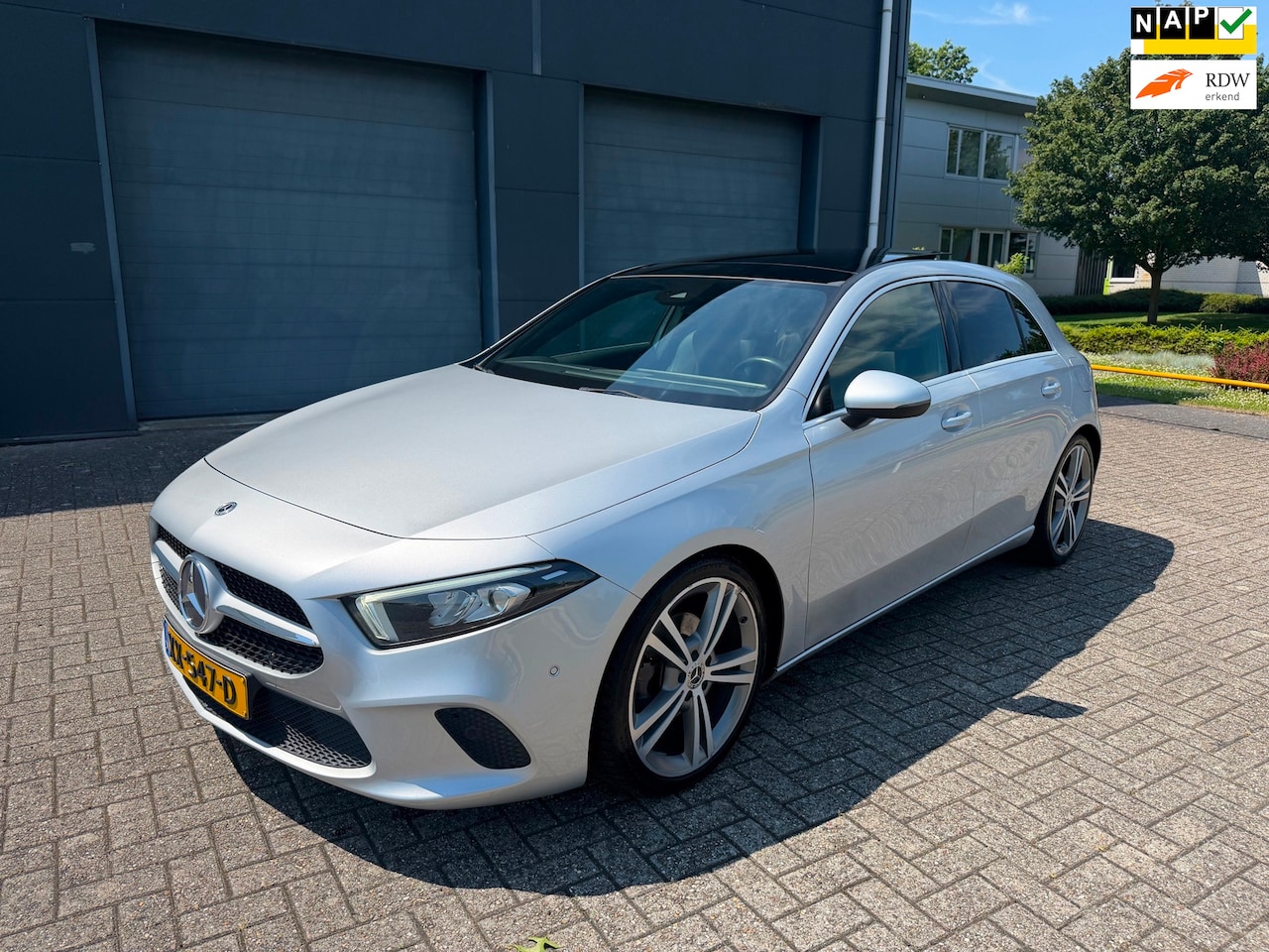 Mercedes-Benz A-klasse - 180 Advantage 2019 Automaat Pano - AutoWereld.nl
