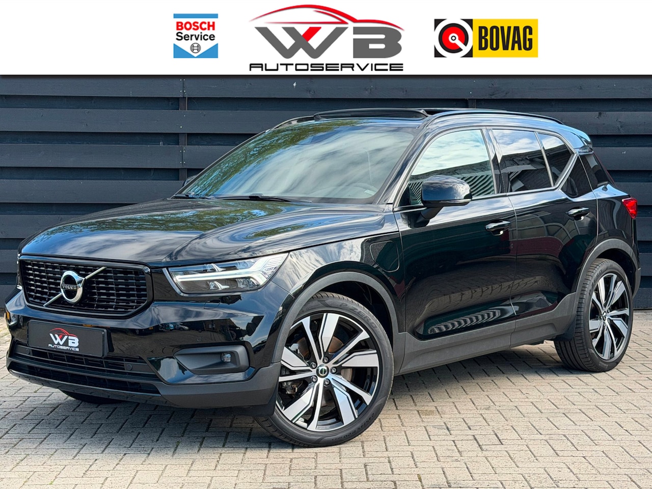 Volvo XC40 - 1.5 T4 Recharge R-Design I PANO I Leder I Camera I Carplay - AutoWereld.nl