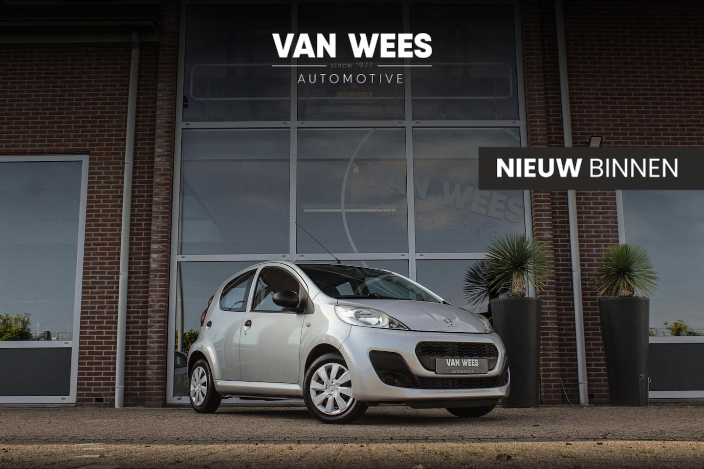 Peugeot 107 - 1.0 Access Accent | Origineel Nederlands | 3e eigenaar | Airco | Radio | NAP | 5-deurs | - AutoWereld.nl