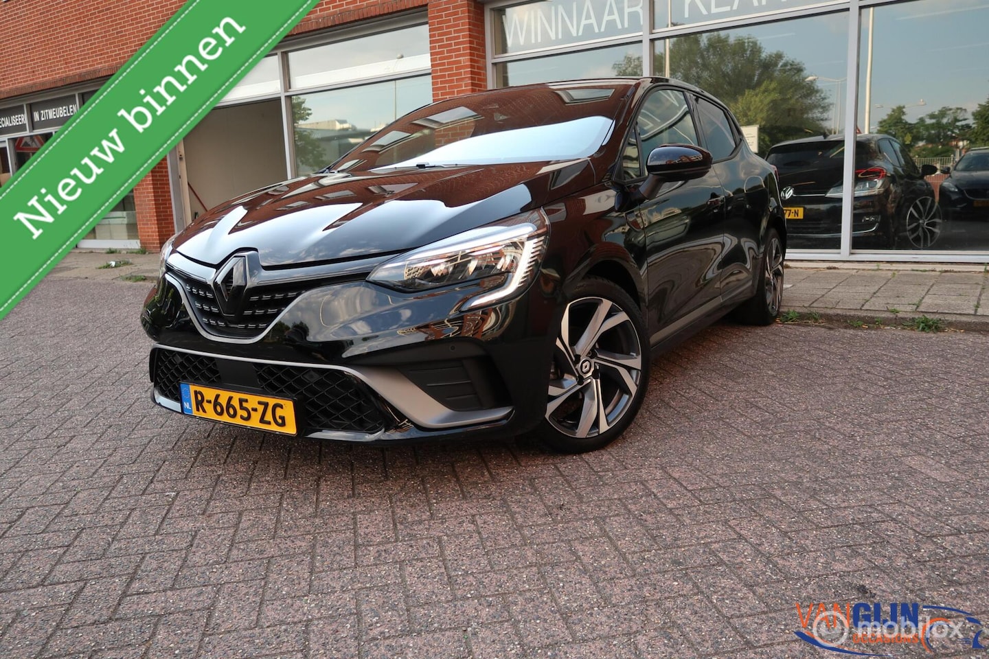 Renault Clio - 1.0 TCe 90 R.S. Line Carplay Groot Navi - AutoWereld.nl