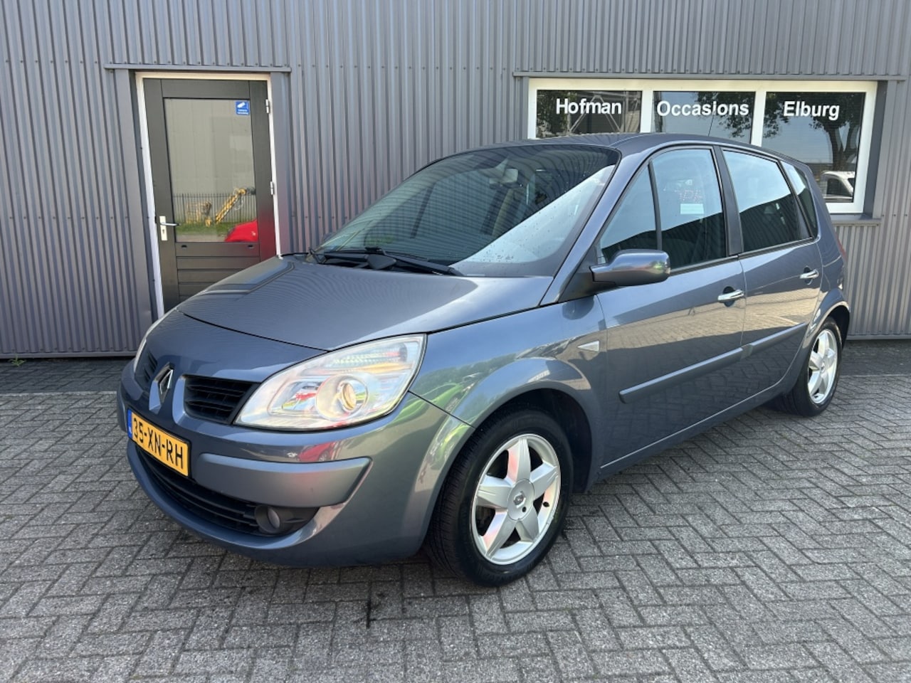 Renault Scénic - 1.6-16V Business L. - AutoWereld.nl